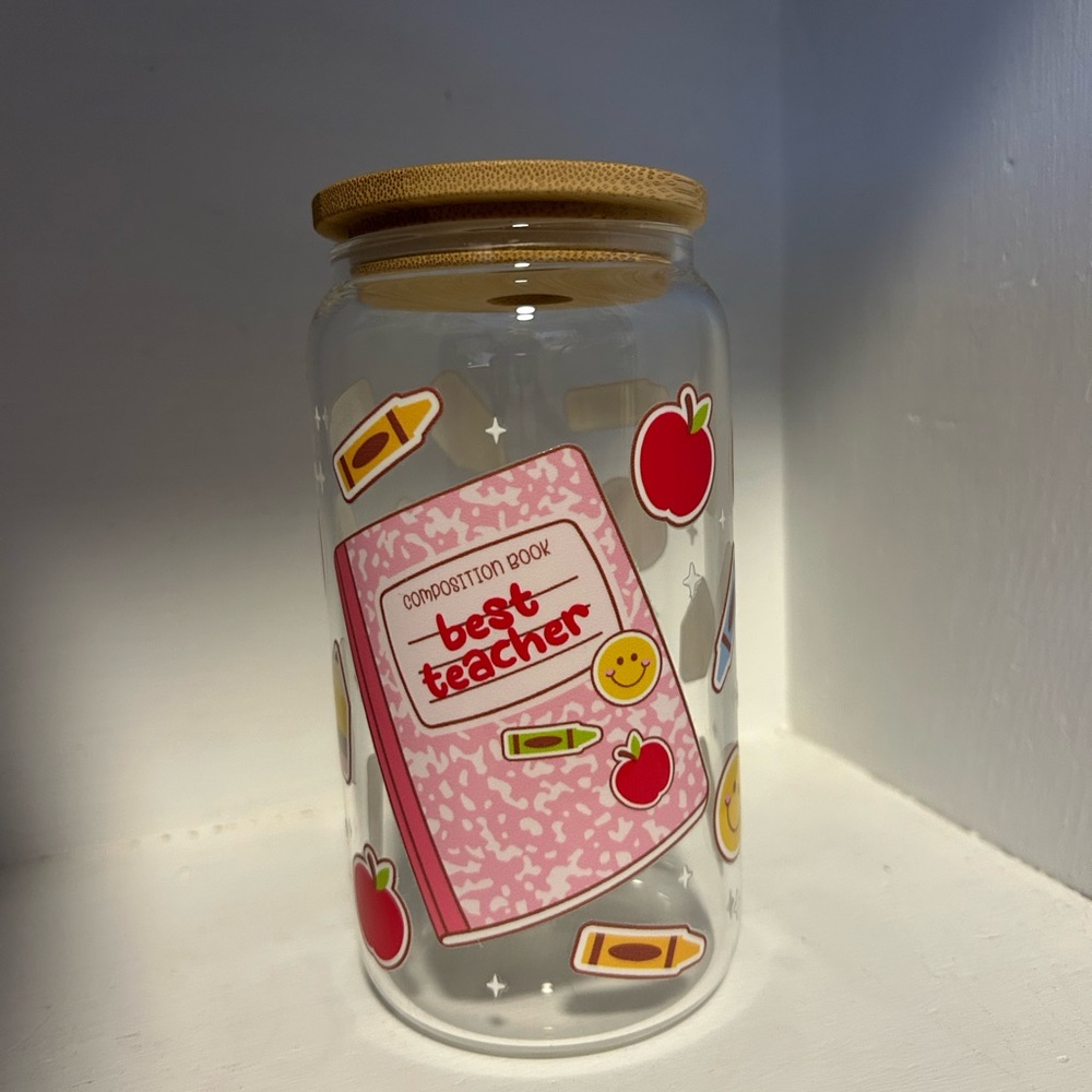 Teacher-Themed Glass tumbler